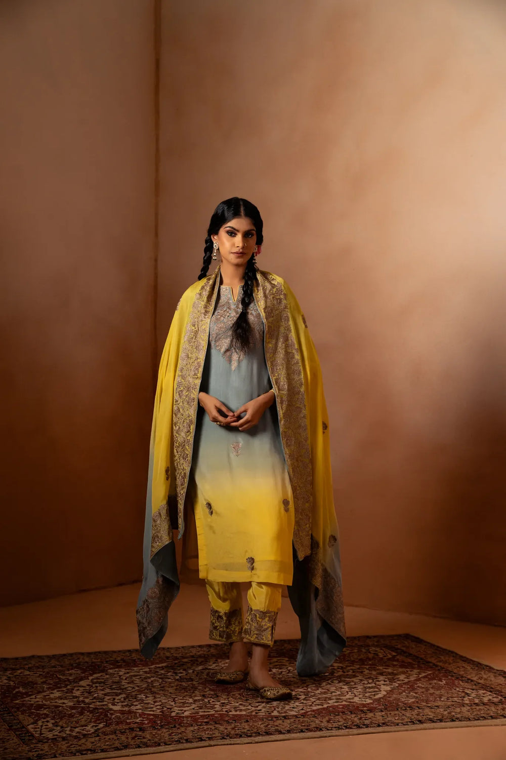 #OmbreGrey&Yellow