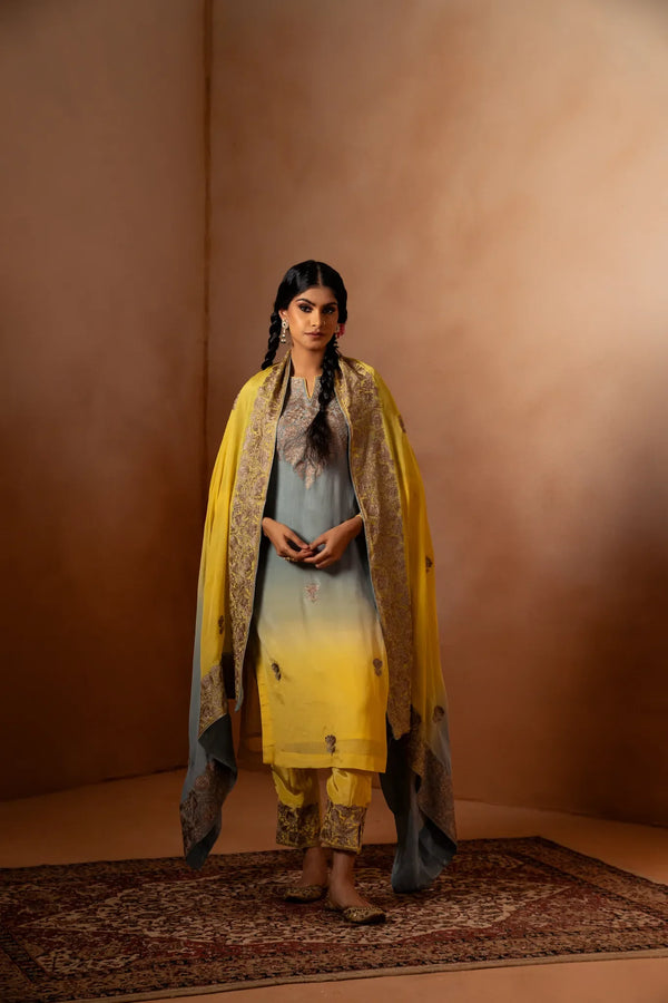 #OmbreGrey&Yellow