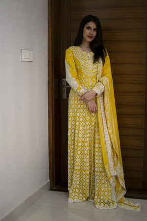 #Yellow
