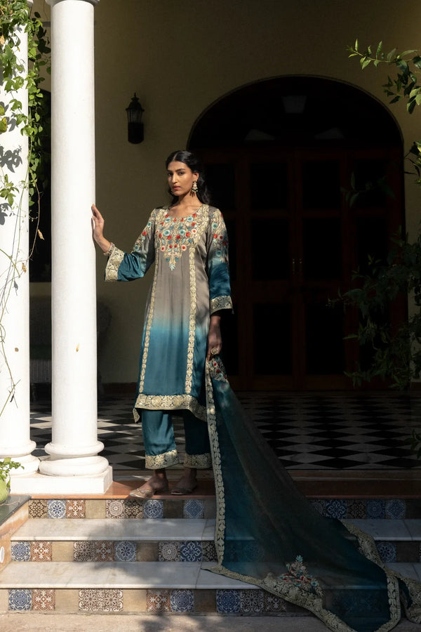 #OmbreGrey&TealBlue