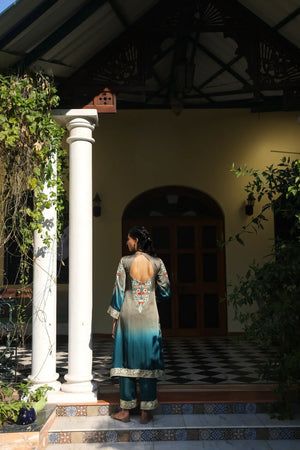 #OmbreGrey&TealBlue