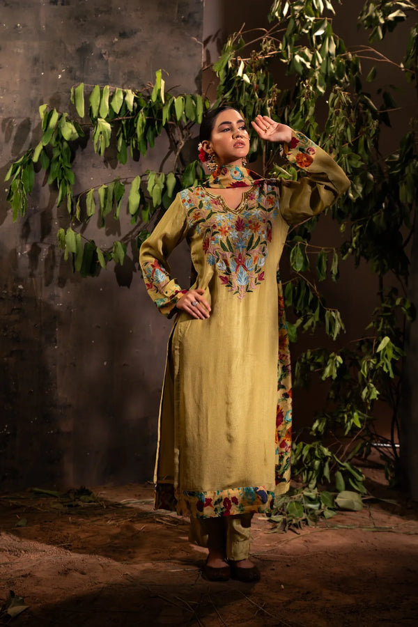 #MehndiGreen