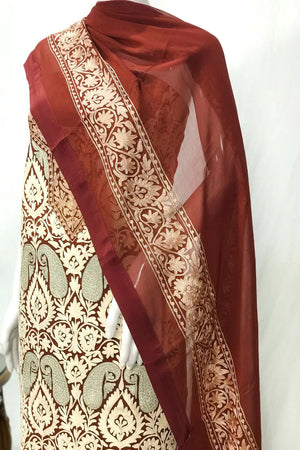 #Maroon