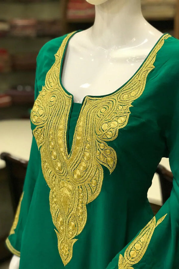 #EmeraldGreen