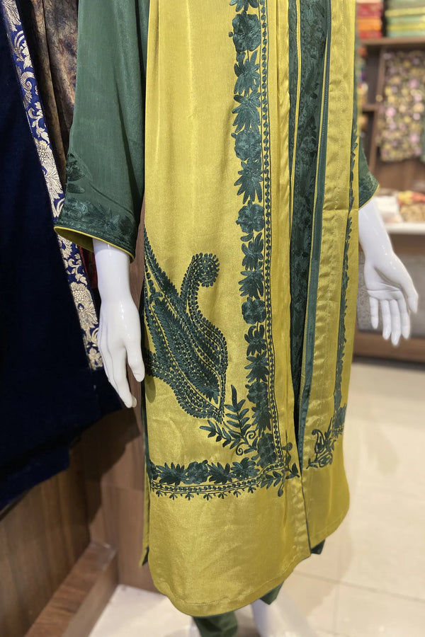 Vaira — Kaschmirische Aari-Arbeit Salwar Anzug