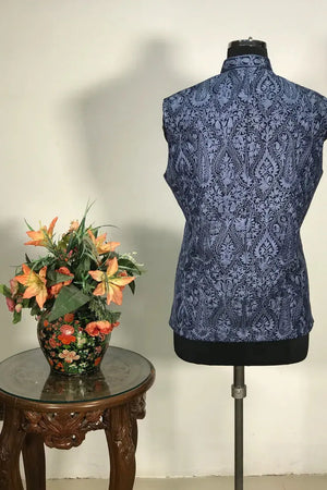 Vayur — Kashmiri Aari Nehru Jacket