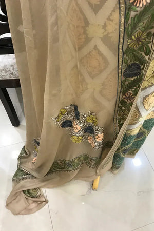 #Beige