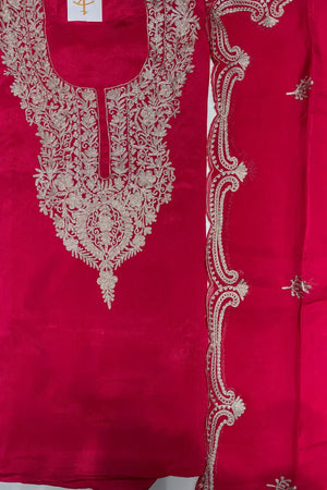 #Magenta
