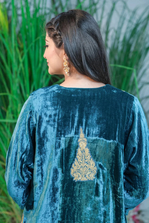 #PeacockBlue